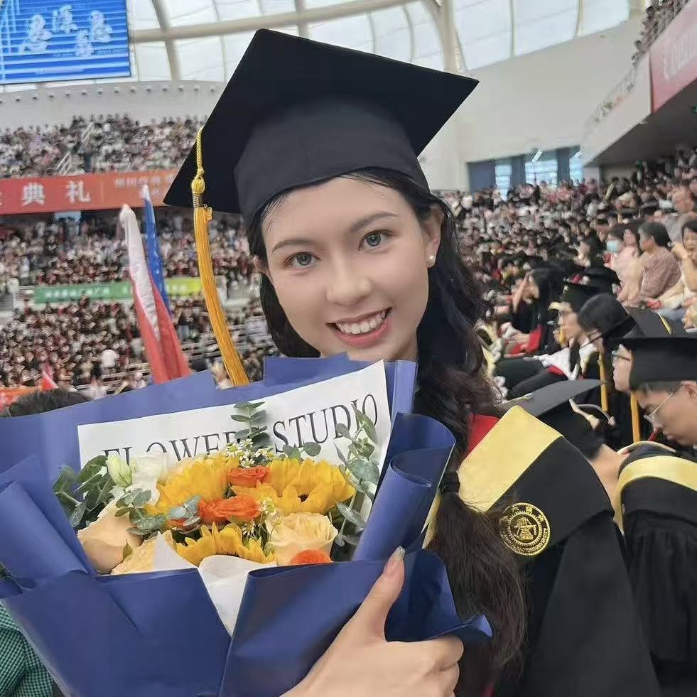 Chenxi Yang